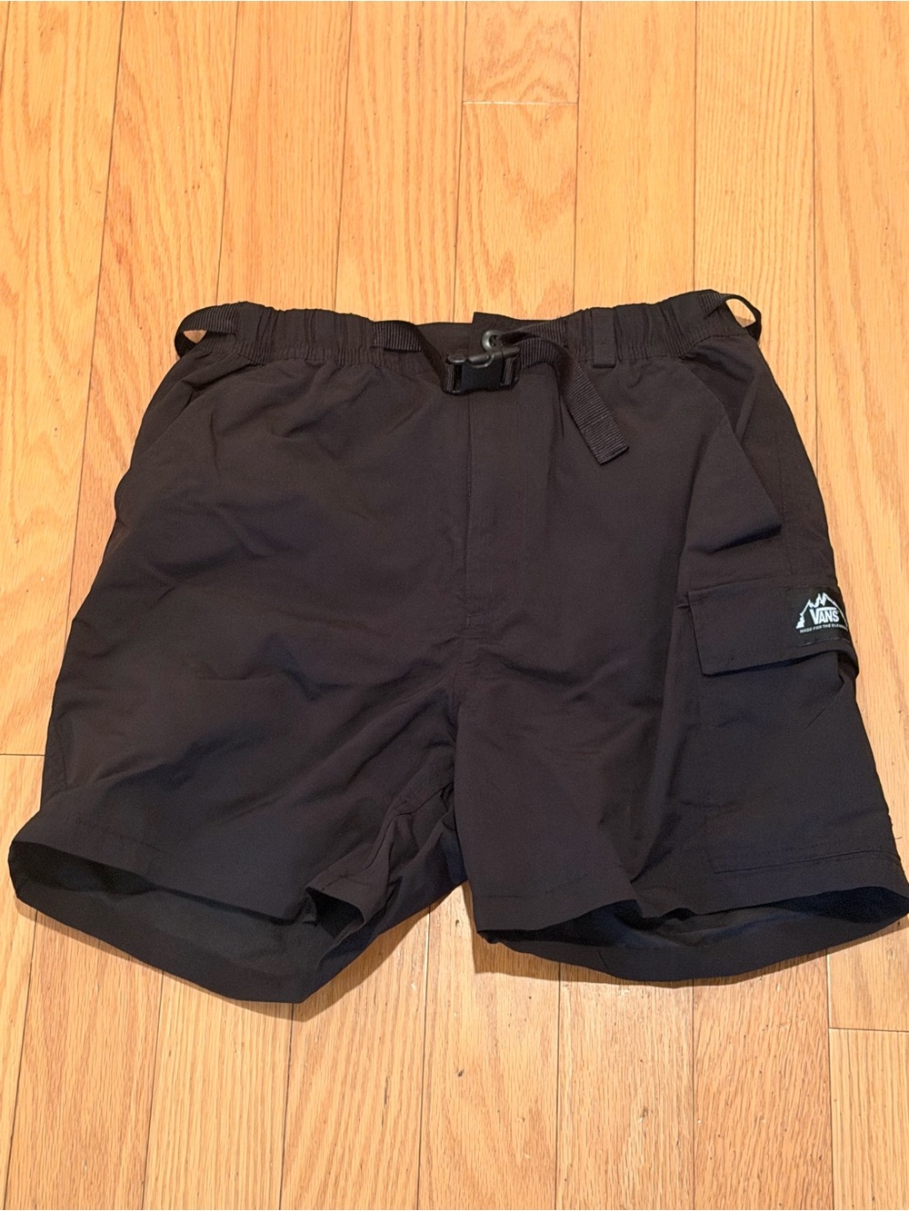 Vans Men's Black Cargo MTE outdoor shorts